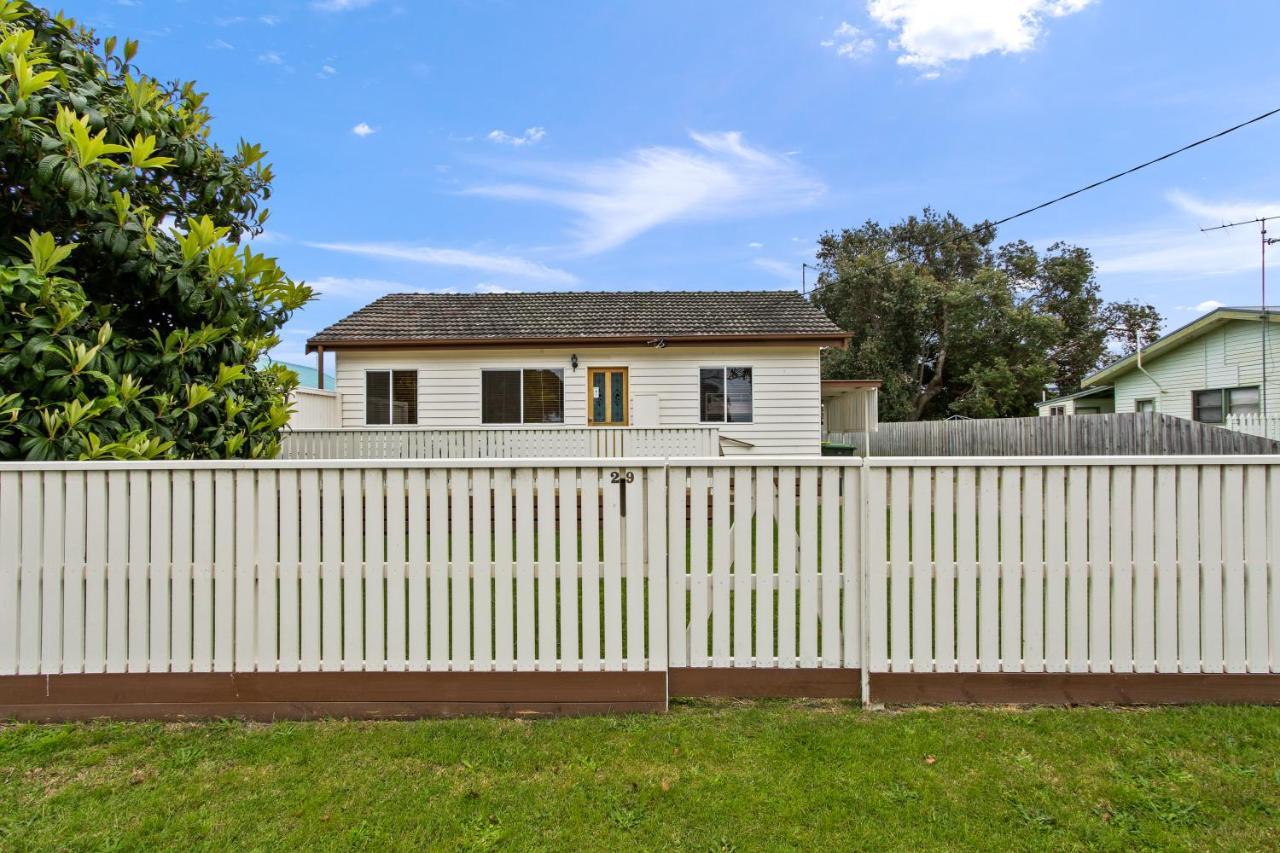 The Fishermans Cottage Lakes Entrance Exterior photo
